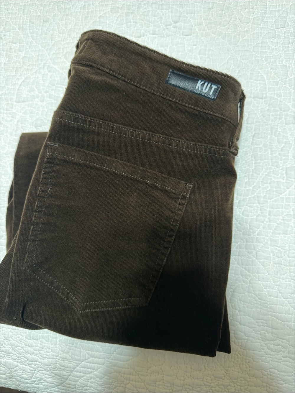 Kut from the Kloth Diana Fab Ab Skinny Jeans in Brown